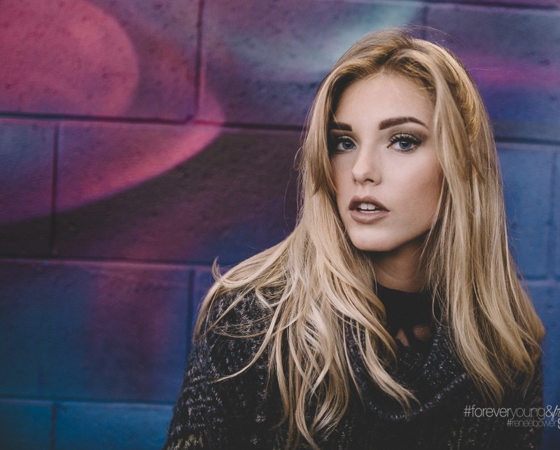 Krista #2016rbmodel | Los Angeles Senior Portraits – Renee Bowen